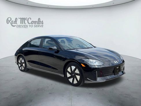 Used 2025 Hyundai Ioniq 6 SE RWD image 7