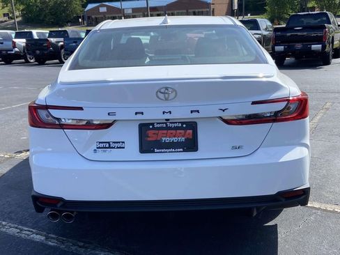 New 2026 Toyota Camry SE image 4