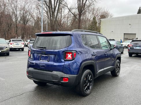 Used 2020 Jeep Renegade Altitude AWD/4WD image 5