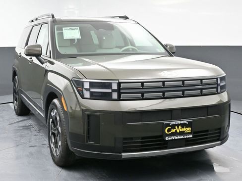 Used 2024 Hyundai Santa Fe SEL image 4