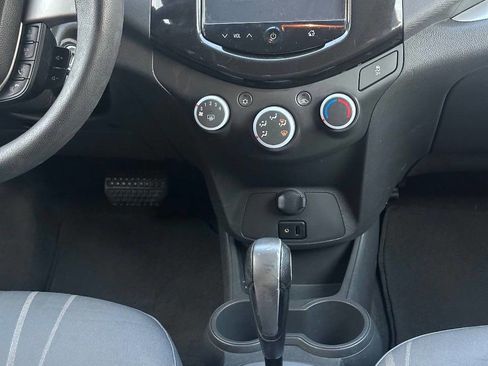 Used 2015 Chevrolet Spark LT image 18