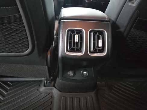 Used 2023 Kia Sorento EX AWD/4WD image 24