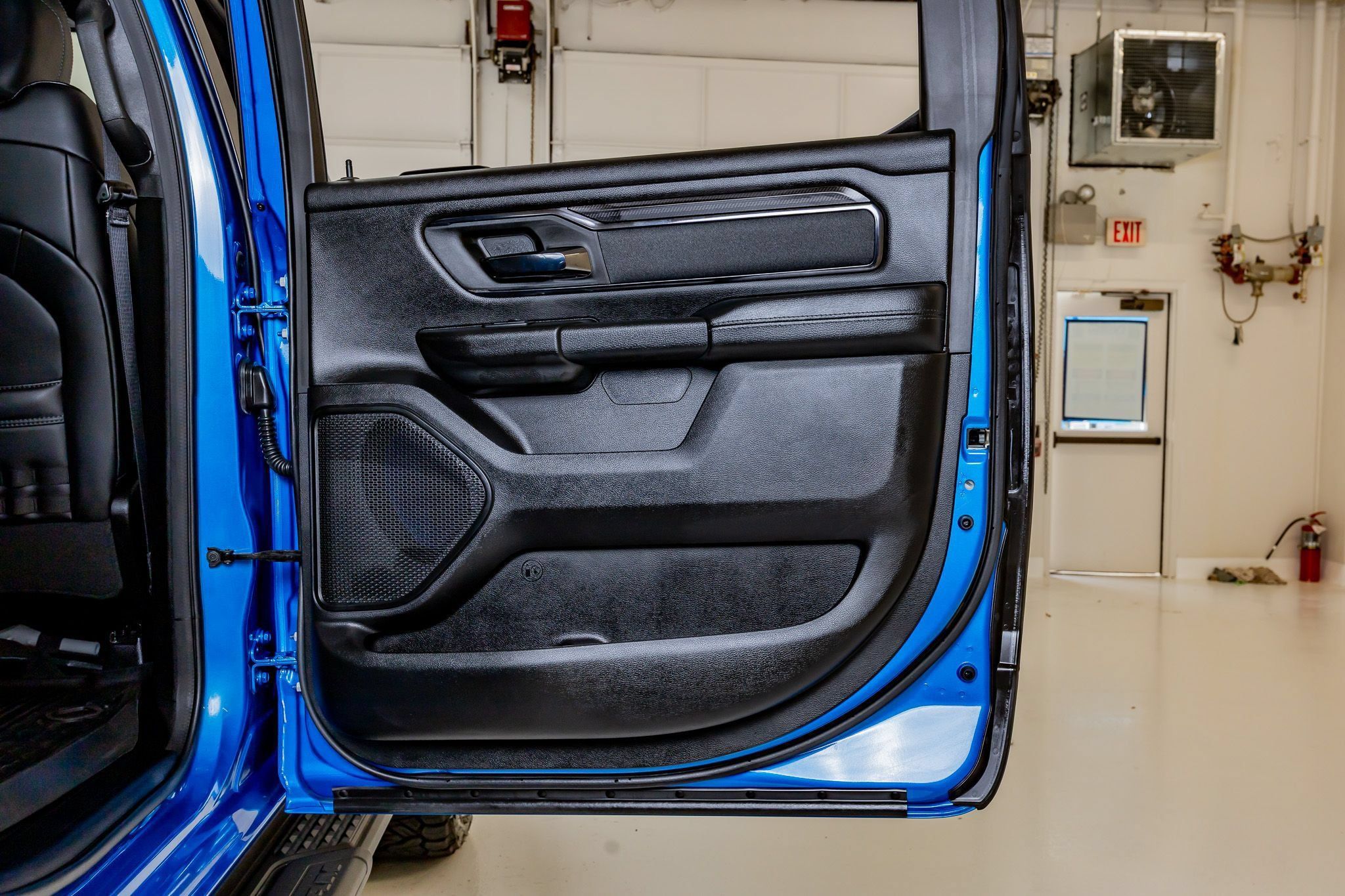 Used 2023 RAM 1500 Big Horn AWD/4WD image 41