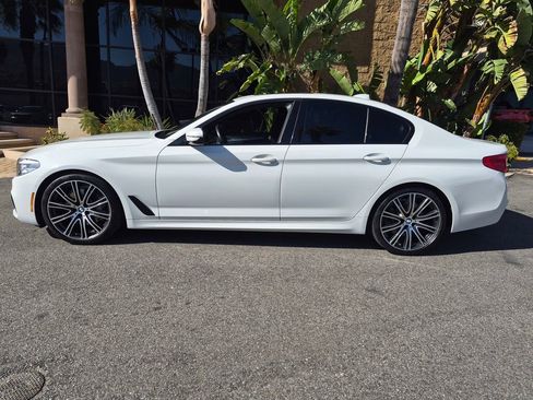 Used 2019 BMW 540i w/ M Sport Package RWD image 4