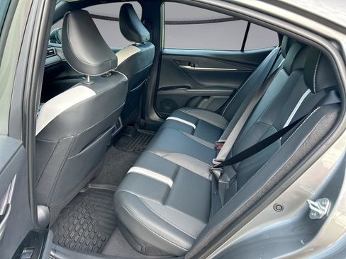 Used 2026 Toyota Camry SE FWD image 30