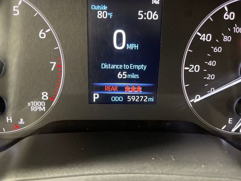 Used 2023 Toyota Corolla LE FWD image 19