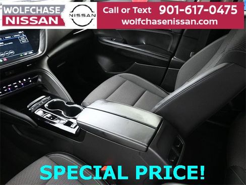 Used 2023 Buick Envision Preferred image 10