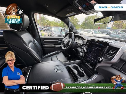 Used 2025 RAM 1500 Laramie AWD/4WD image 27