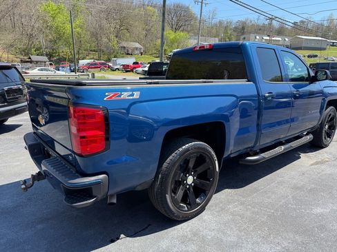 Used 2017 Chevrolet Silverado 1500 LT w/ All Star Edition image 21