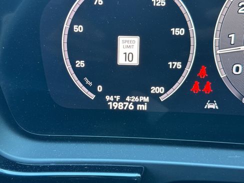 Certified 2024 Porsche Cayenne S AWD/4WD image 27