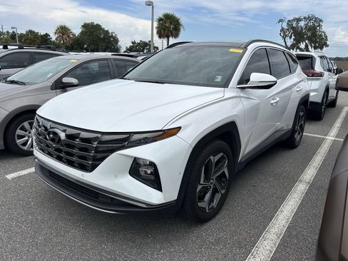 Used 2022 Hyundai Tucson Limited w/ Winter Package FWD image 8