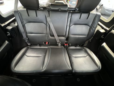 Used 2021 Jeep Wrangler Unlimited Rubicon 4xe w/ Steel Bumper Group AWD/4WD image 15