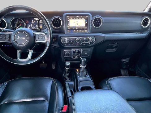 Used 2023 Jeep Wrangler Unlimited Sahara w/ Cold Weather Group AWD/4WD image 14