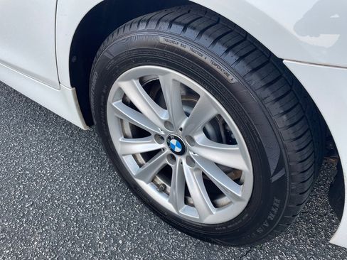 Used 2016 BMW 528i xDrive Sedan image 10