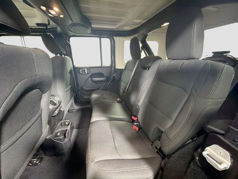 Used 2020 Jeep Wrangler Unlimited Sport S AWD/4WD image 25