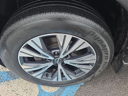 Used 2022 Nissan Rogue SV AWD/4WD image 4
