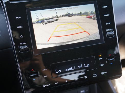 Used 2024 Hyundai Santa Cruz SEL AWD/4WD image 25