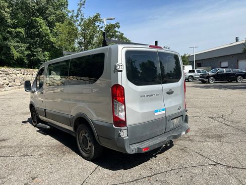 Used 2016 Ford Transit 150 XL RWD image 3