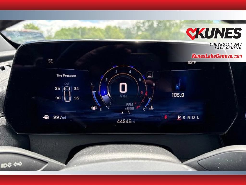 Used 2024 Chevrolet Traverse LT FWD image 21
