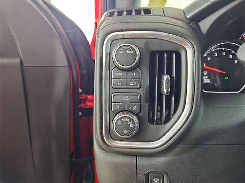 Certified 2022 Chevrolet Silverado 1500 LT image 32