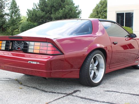 Used 1989 Chevrolet Camaro RS RWD image 30