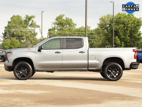 Used 2024 Chevrolet Silverado 1500 Custom Trail Boss AWD/4WD image 4