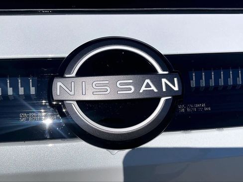 New 2026 Nissan Murano SL image 8