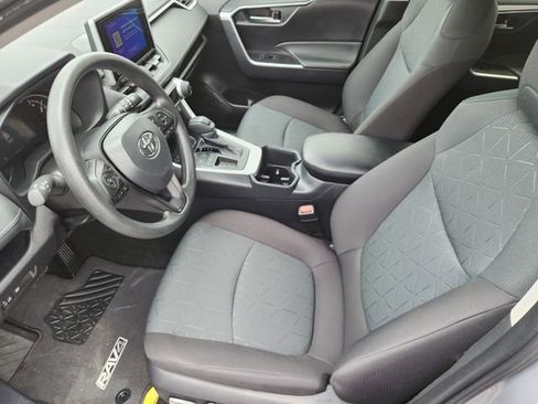 Certified 2025 Toyota RAV4 XLE FWD image 11