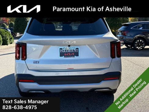 New 2026 Kia Sorento LX image 5