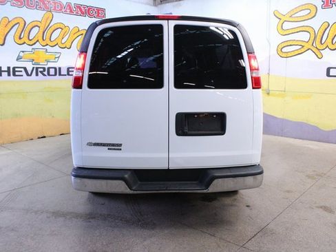 Used 2016 Chevrolet Express 3500 LT w/ LT Preferred Equipment Group image 5