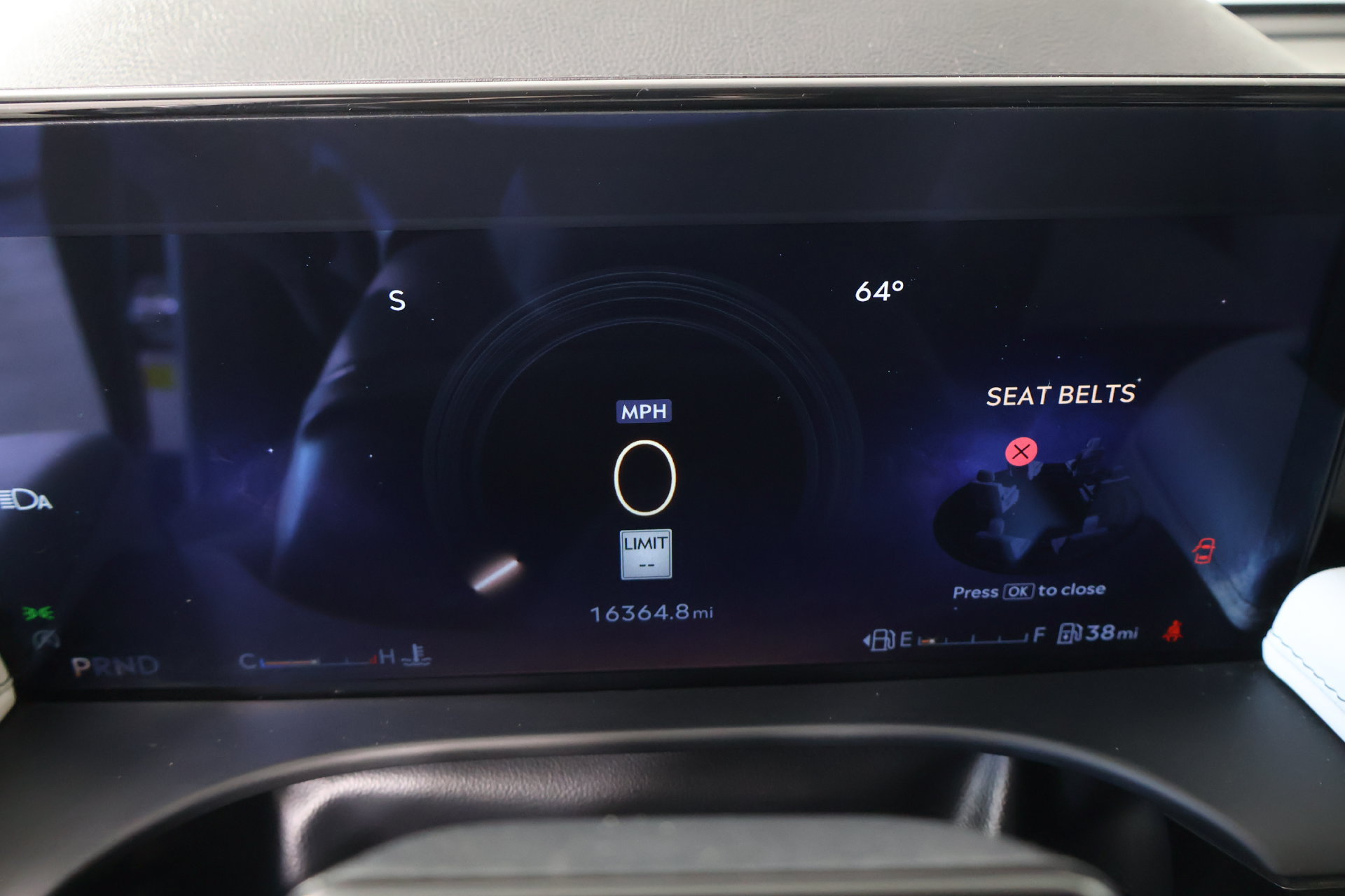 Used 2025 Lincoln Aviator 2WD w/ Jet Appearance Package image 4