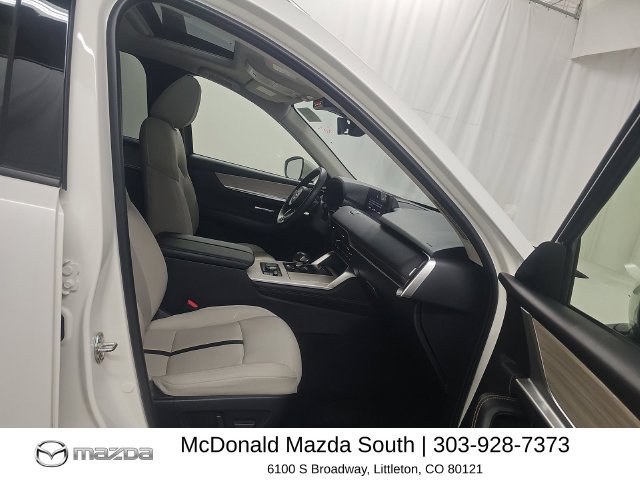 Used 2024 MAZDA CX-90 3.3 Turbo w/ Preferred Plus AWD/4WD image 4