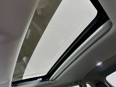 Used 2023 Honda CR-V EX-L image 15