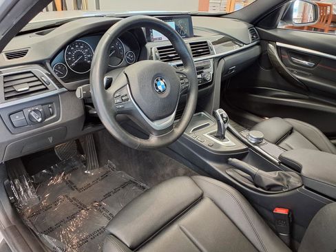 Used 2018 BMW 330i Sedan RWD image 21