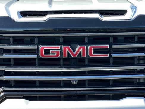 Used 2022 GMC Sierra 2500 AT4 w/ AT4 Premium Plus Package image 48