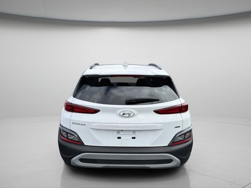 Used 2023 Hyundai Kona SEL AWD/4WD image 3