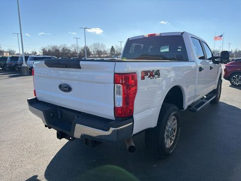 Used 2019 Ford F250 XL w/ STX Appearance Package image 4