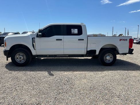 Used 2023 Ford F250 XL w/ XL Driver Assist Package AWD/4WD image 6