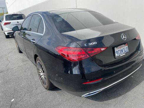Used 2023 Mercedes-Benz C 300 Sedan image 4