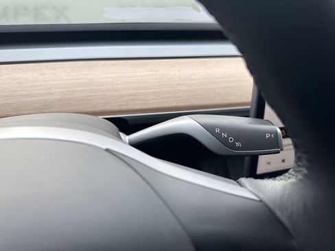 Used 2021 Tesla Model 3 Standard Range Plus image 18