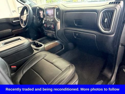 Used 2020 Chevrolet Silverado 1500 High Country w/ Technology Package AWD/4WD image 18