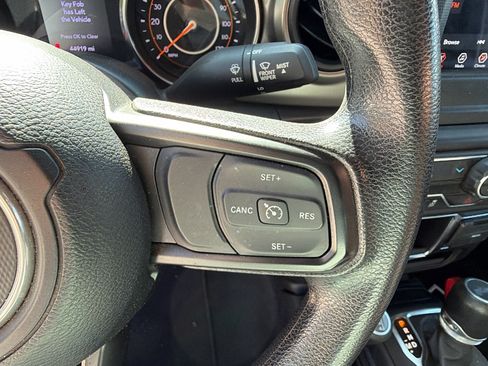 Used 2023 Jeep Wrangler Unlimited Sport AWD/4WD image 28