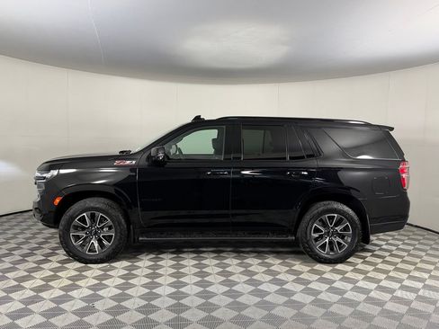 Used 2024 Chevrolet Tahoe Z71 w/ Luxury Package AWD/4WD image 10