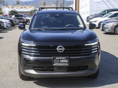 Used 2026 Nissan Kicks SV FWD image 2