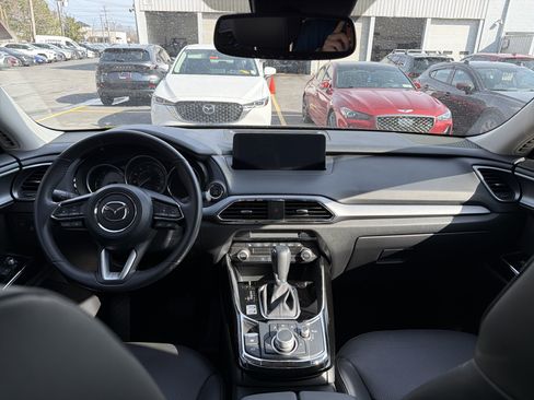 Used 2023 MAZDA CX-9 Touring image 12