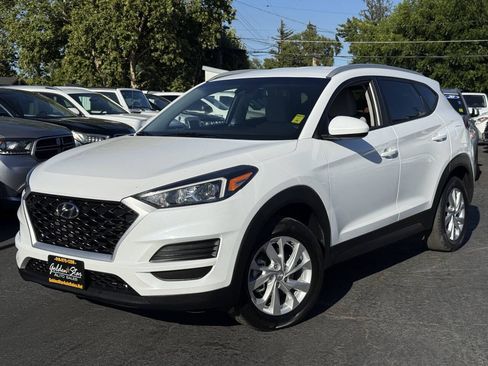 Used 2021 Hyundai Tucson Value FWD image 2