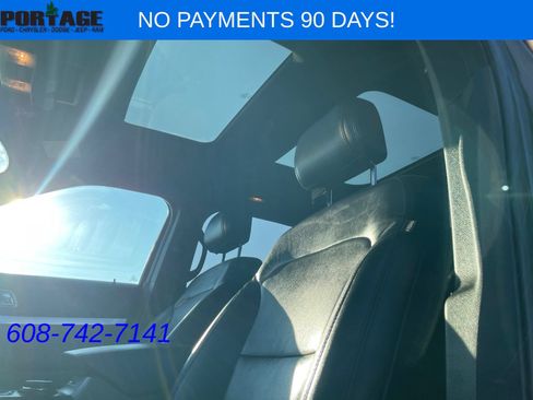 Used 2017 Ford Explorer XLT w/ Equipment Group 202A AWD/4WD image 16