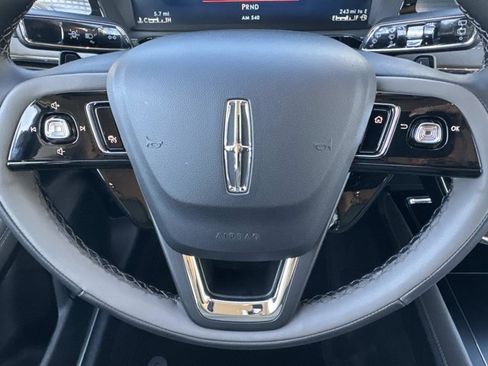 New 2026 Lincoln Corsair Premiere FWD image 26