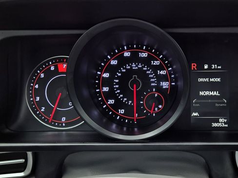 Used 2023 Hyundai Elantra SEL image 22