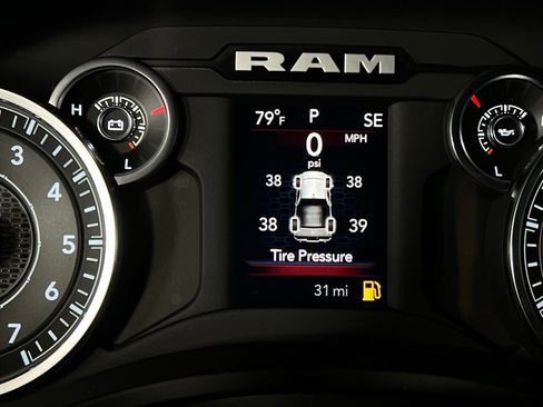 Used 2025 RAM 1500 Big Horn image 16